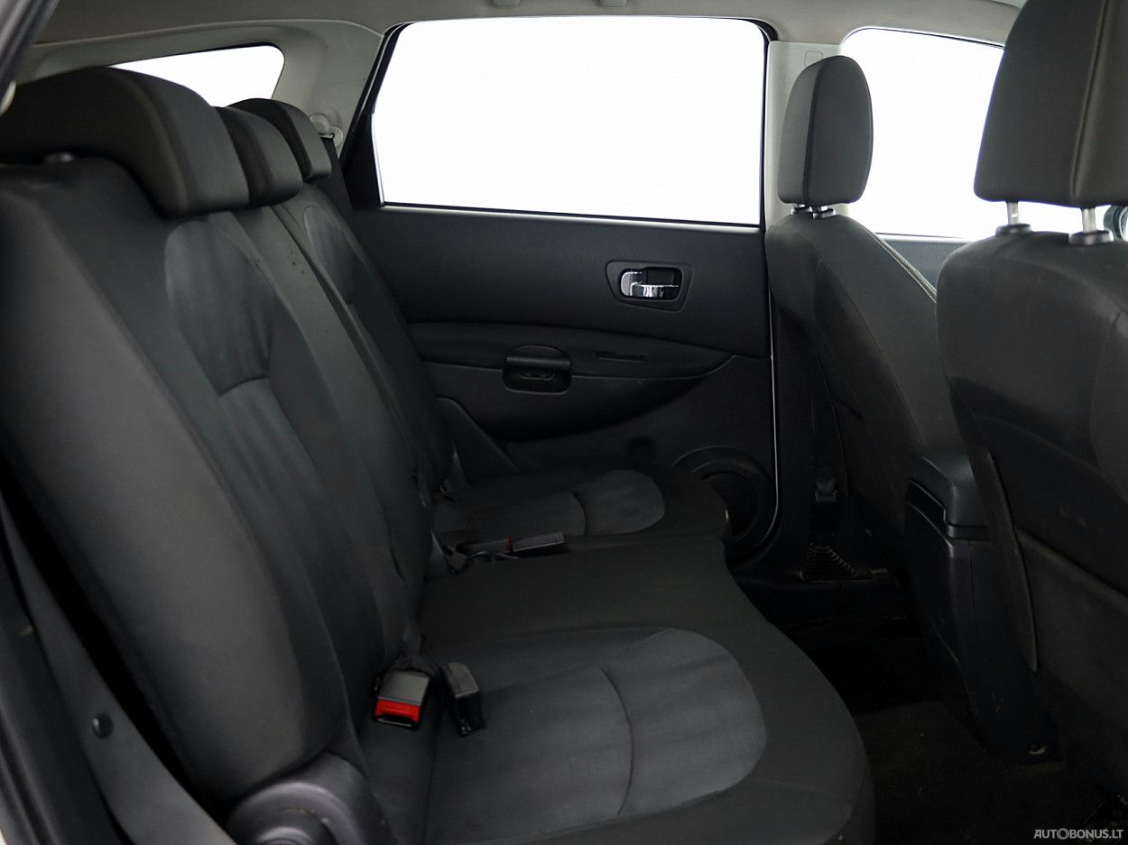 Nissan Qashqai+2 | 6