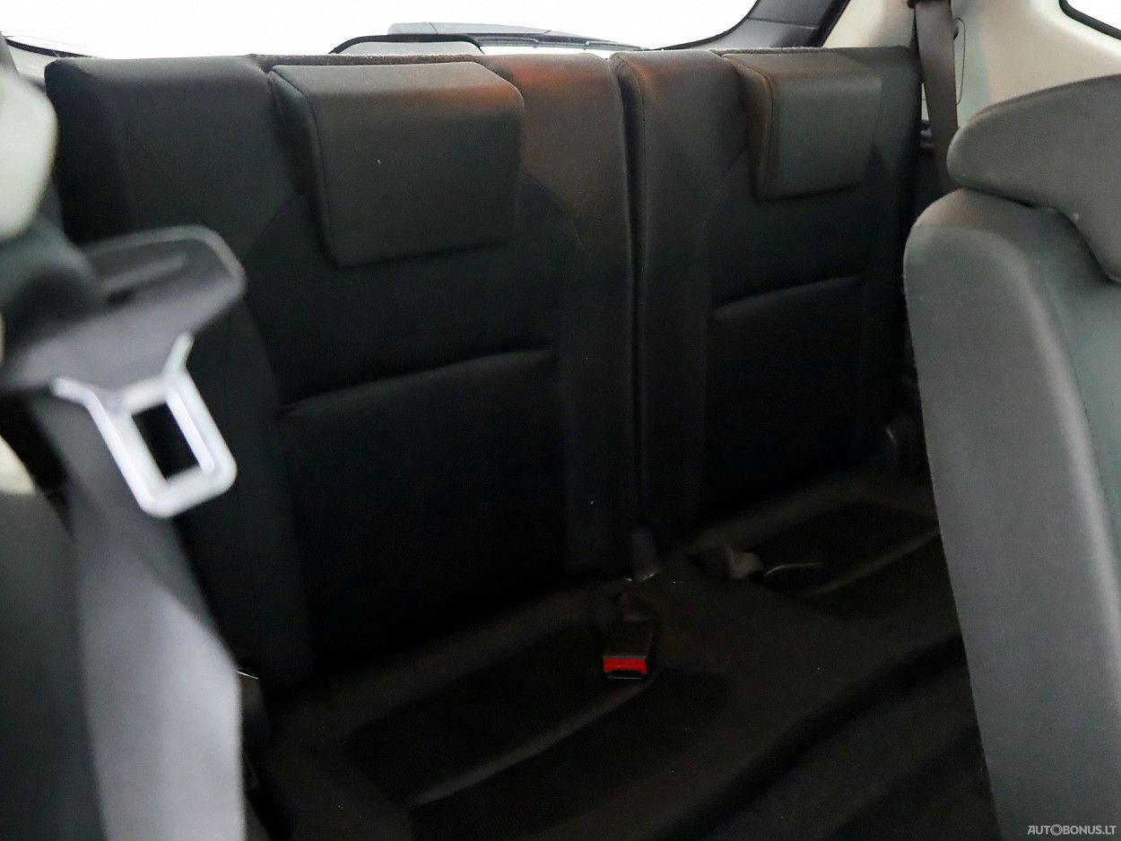 Nissan Qashqai+2 | 7