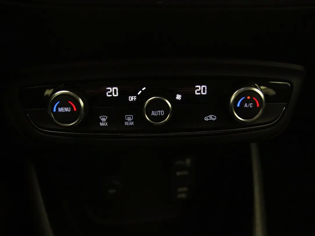 Opel Crossland X | 19