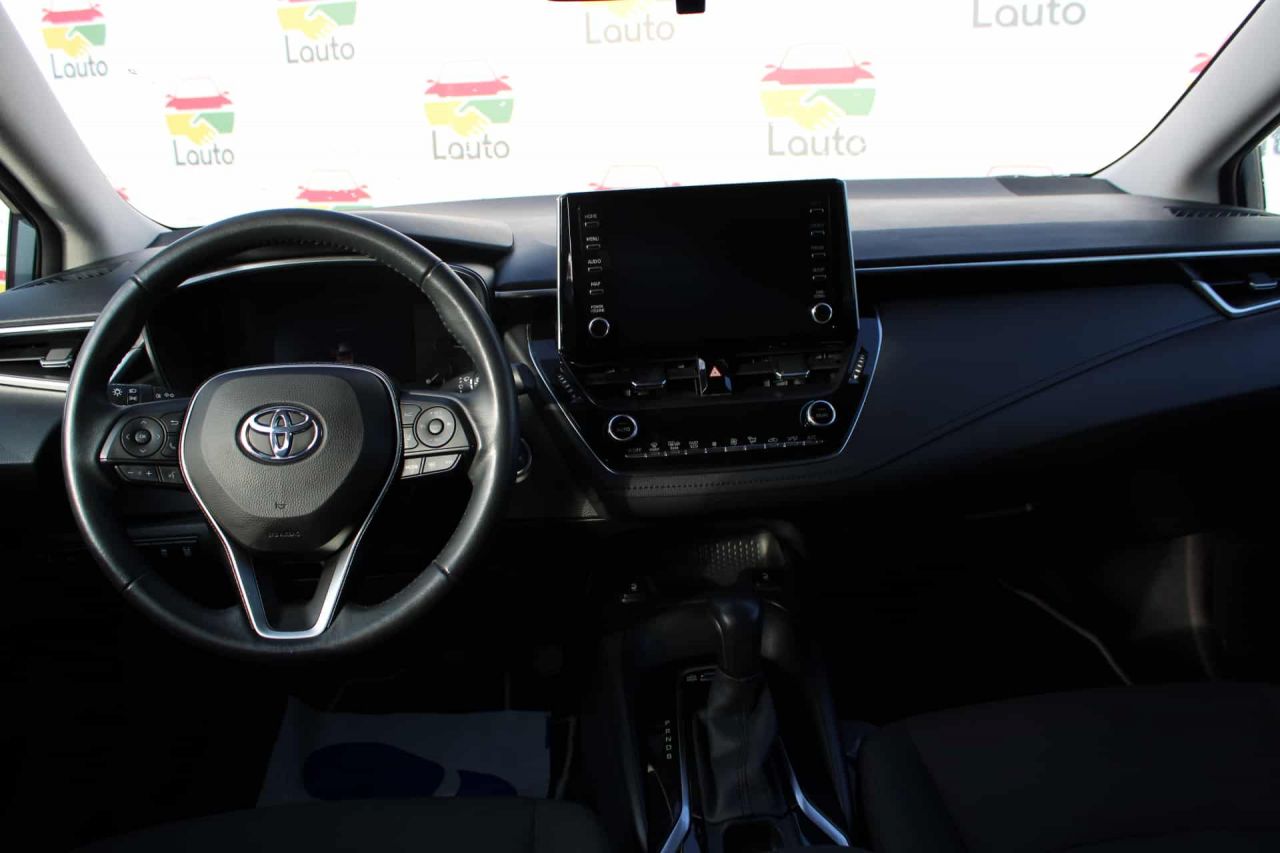 Toyota Corolla | 4
