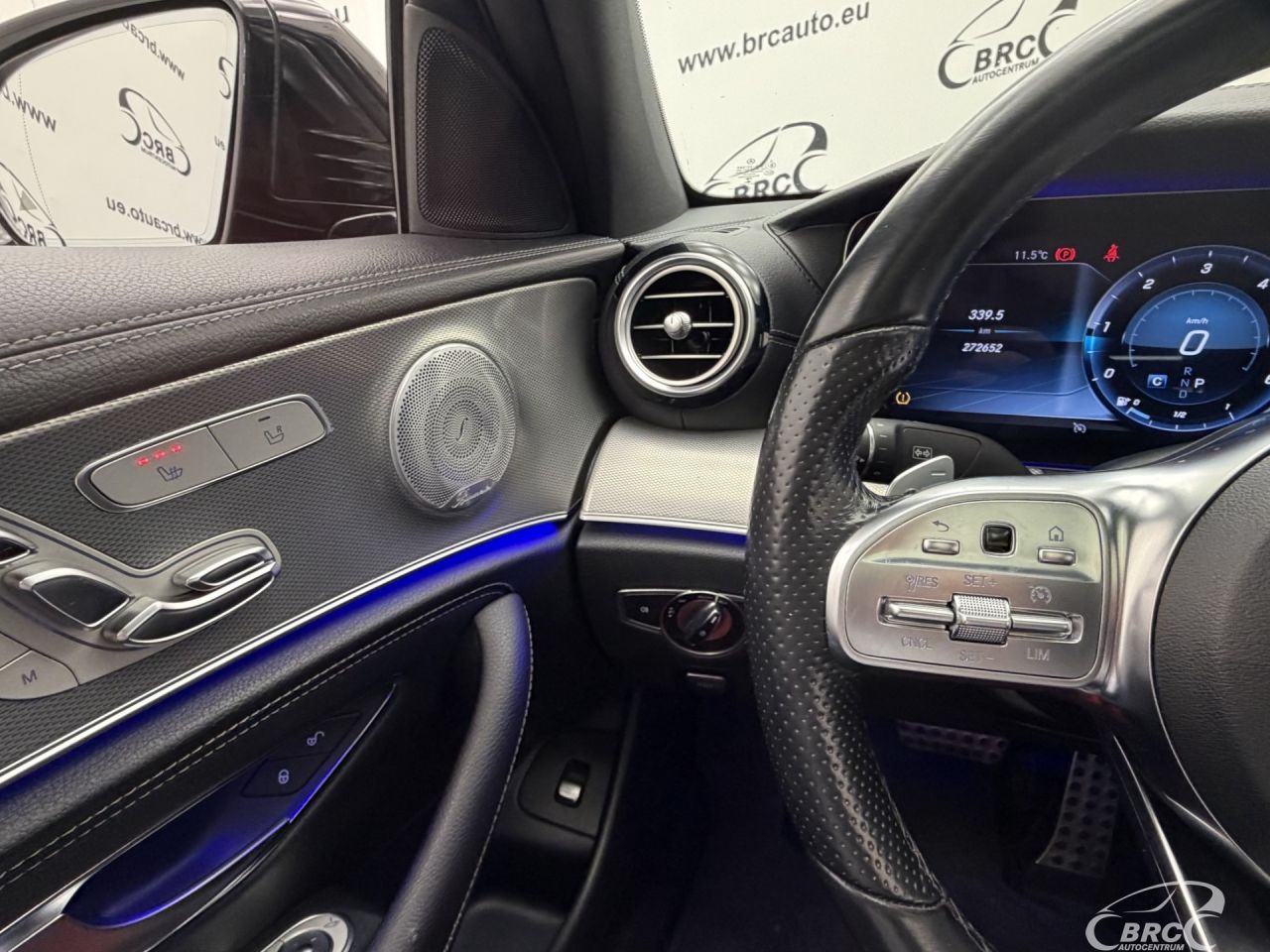 Mercedes-Benz E220 | 30