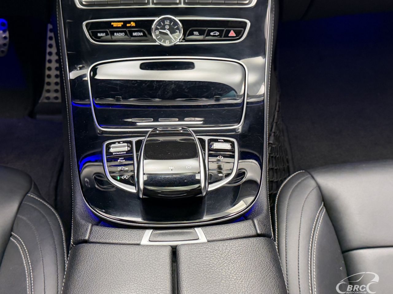 Mercedes-Benz E220 | 17