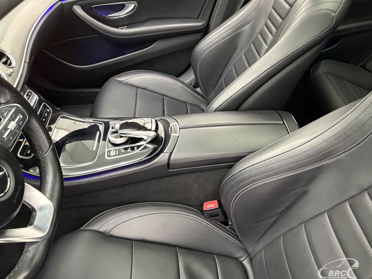 Mercedes-Benz E220 | 24