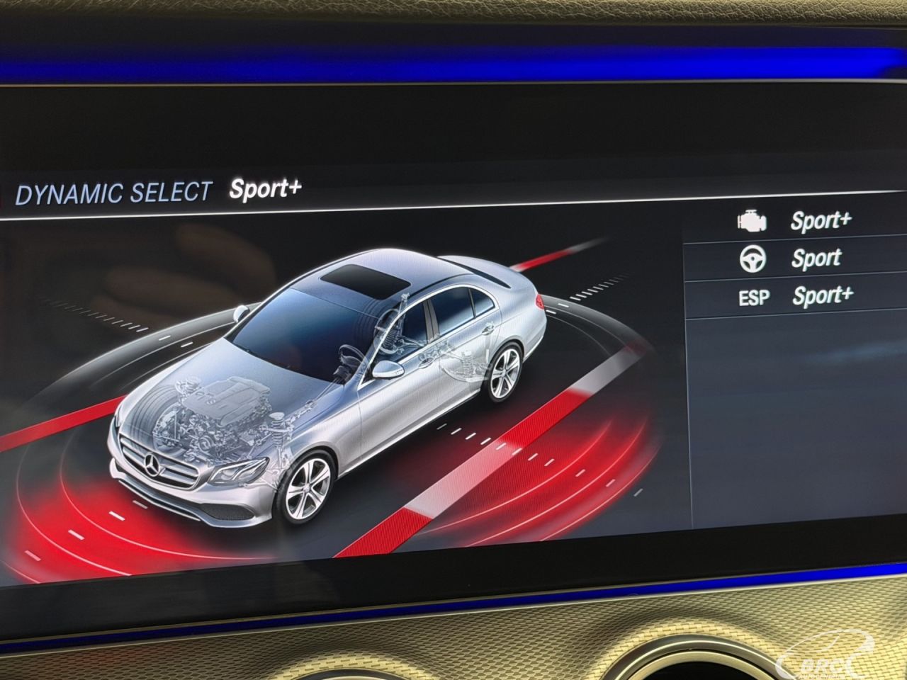 Mercedes-Benz E220 | 45