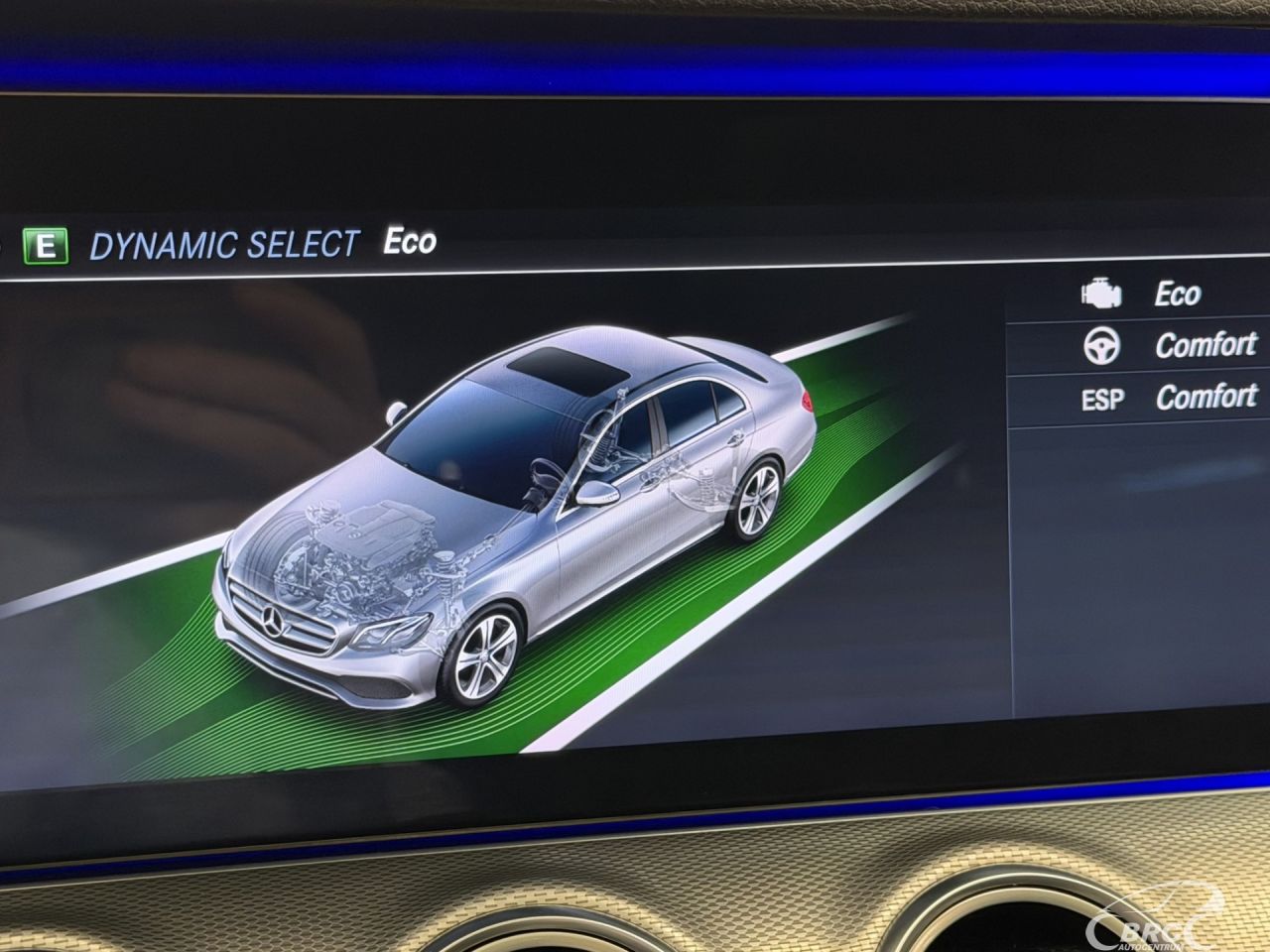 Mercedes-Benz E220 | 42