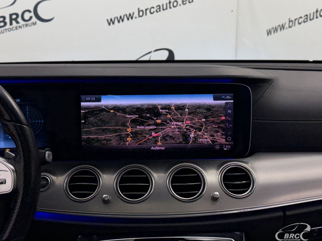 Mercedes-Benz E220 | 15