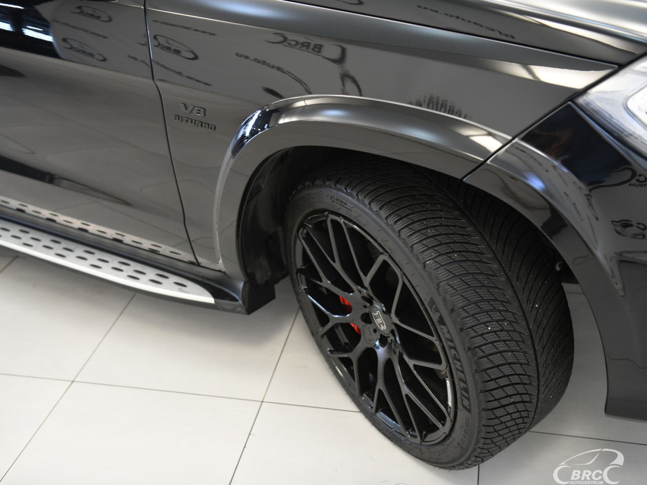 Mercedes-Benz GL63 AMG | 54