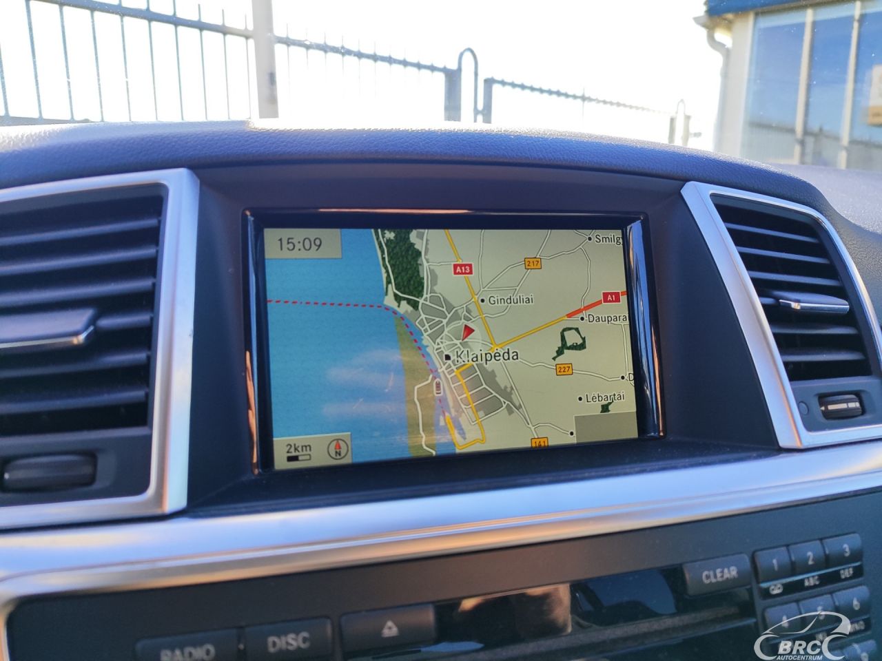 Mercedes-Benz ML350 | 38