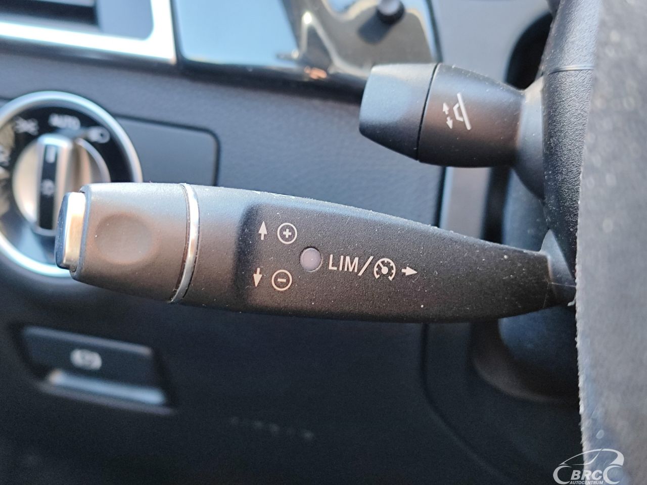 Mercedes-Benz ML350 | 28