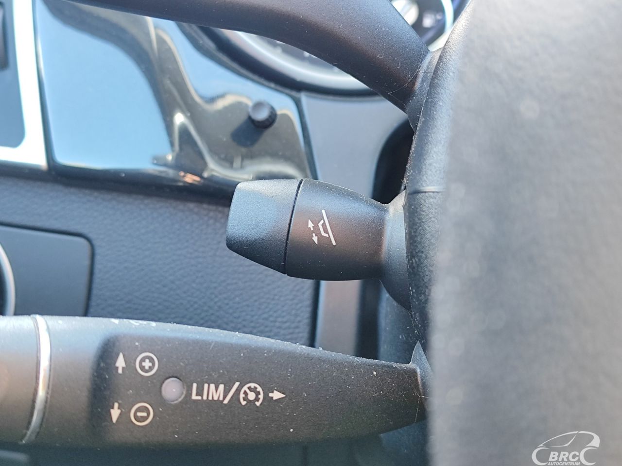 Mercedes-Benz ML350 | 29