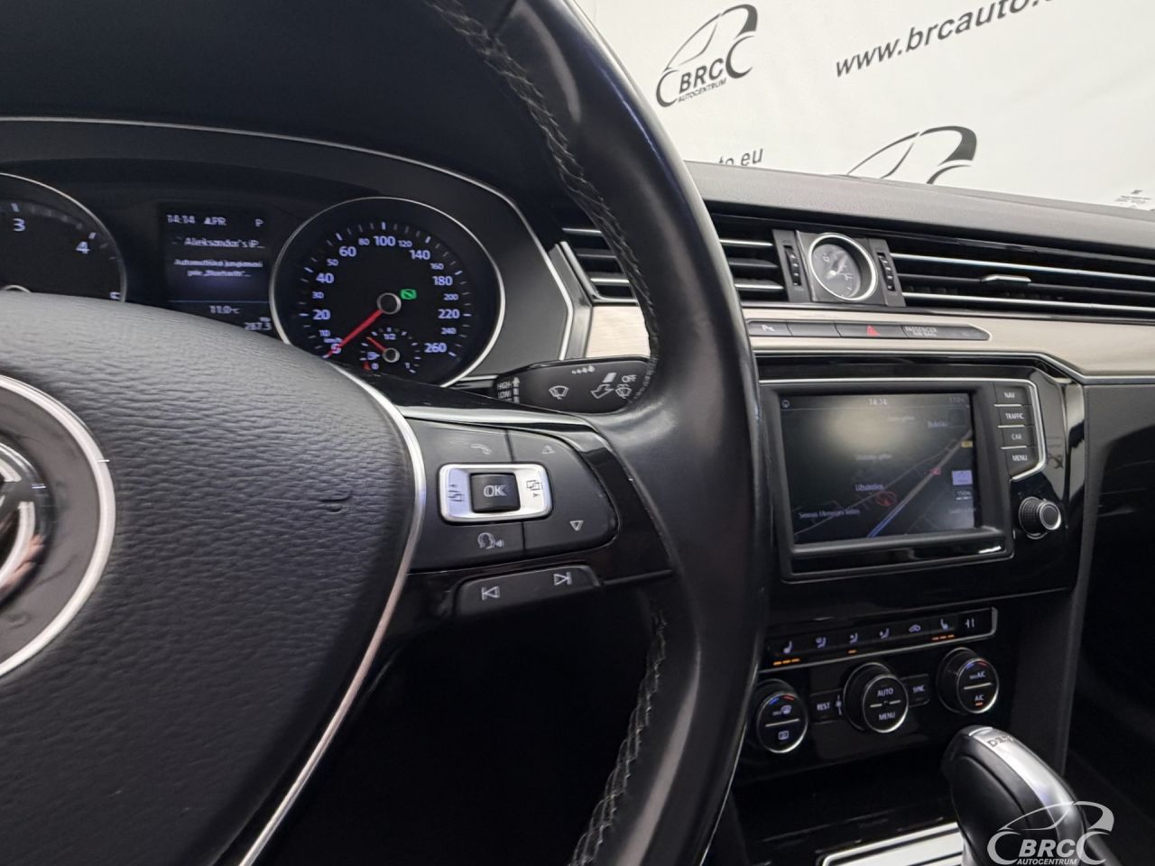 Volkswagen Passat | 30