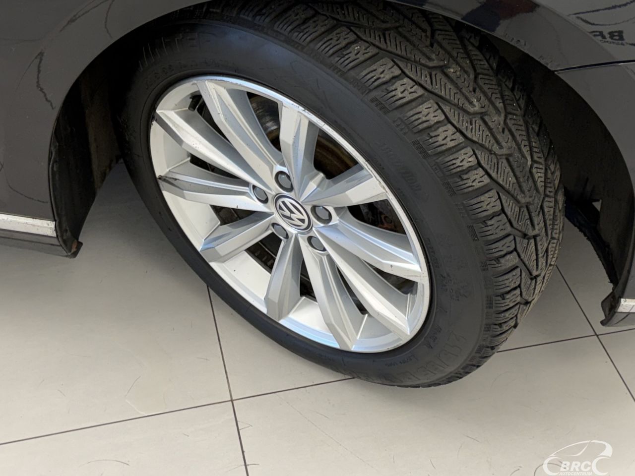 Volkswagen Passat | 39