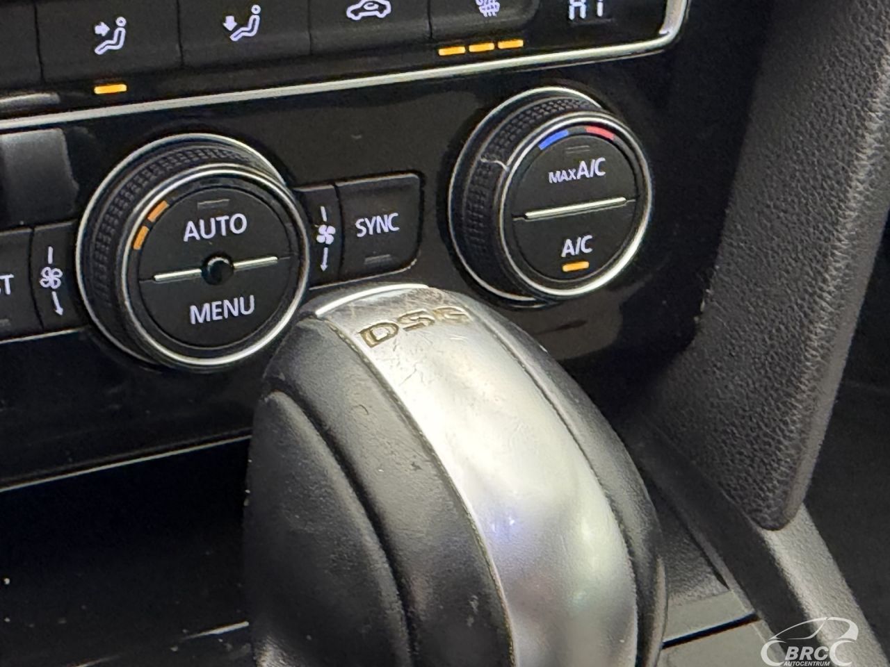 Volkswagen Passat | 27