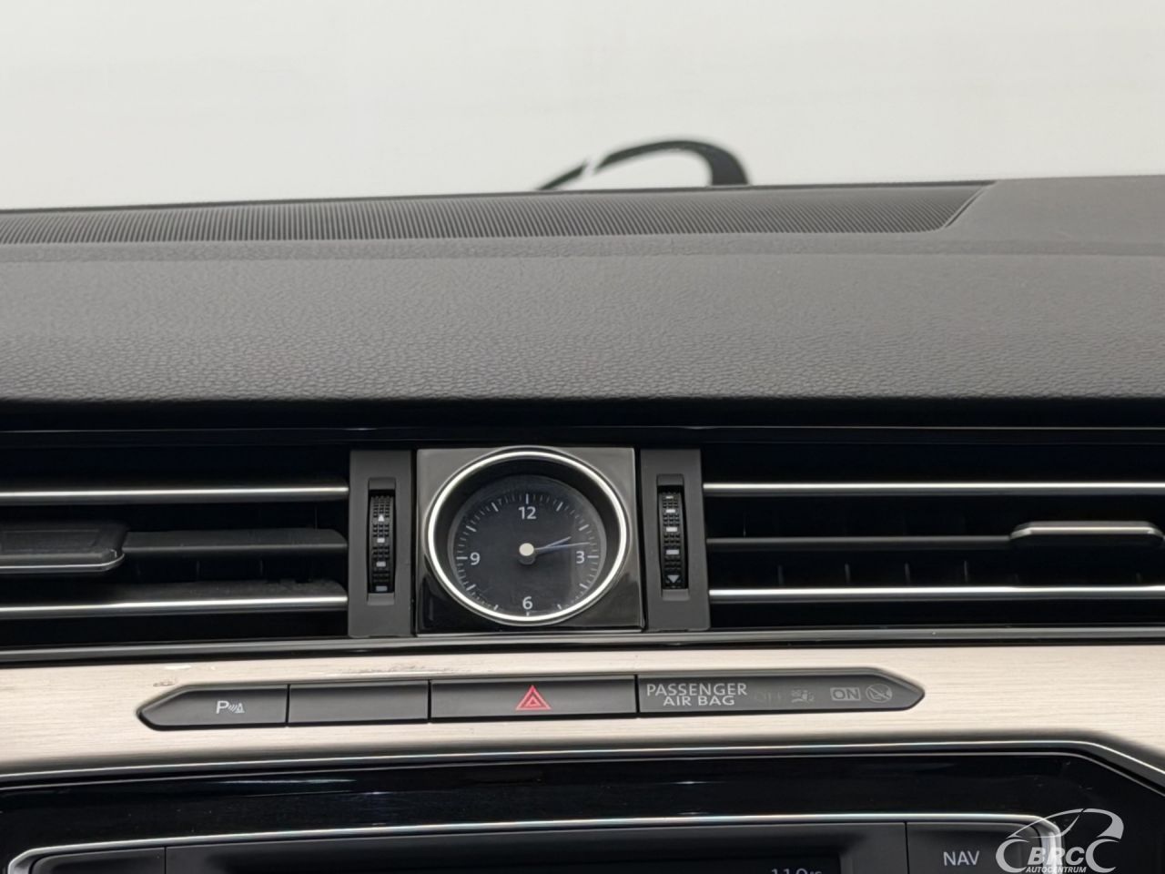 Volkswagen Passat | 16