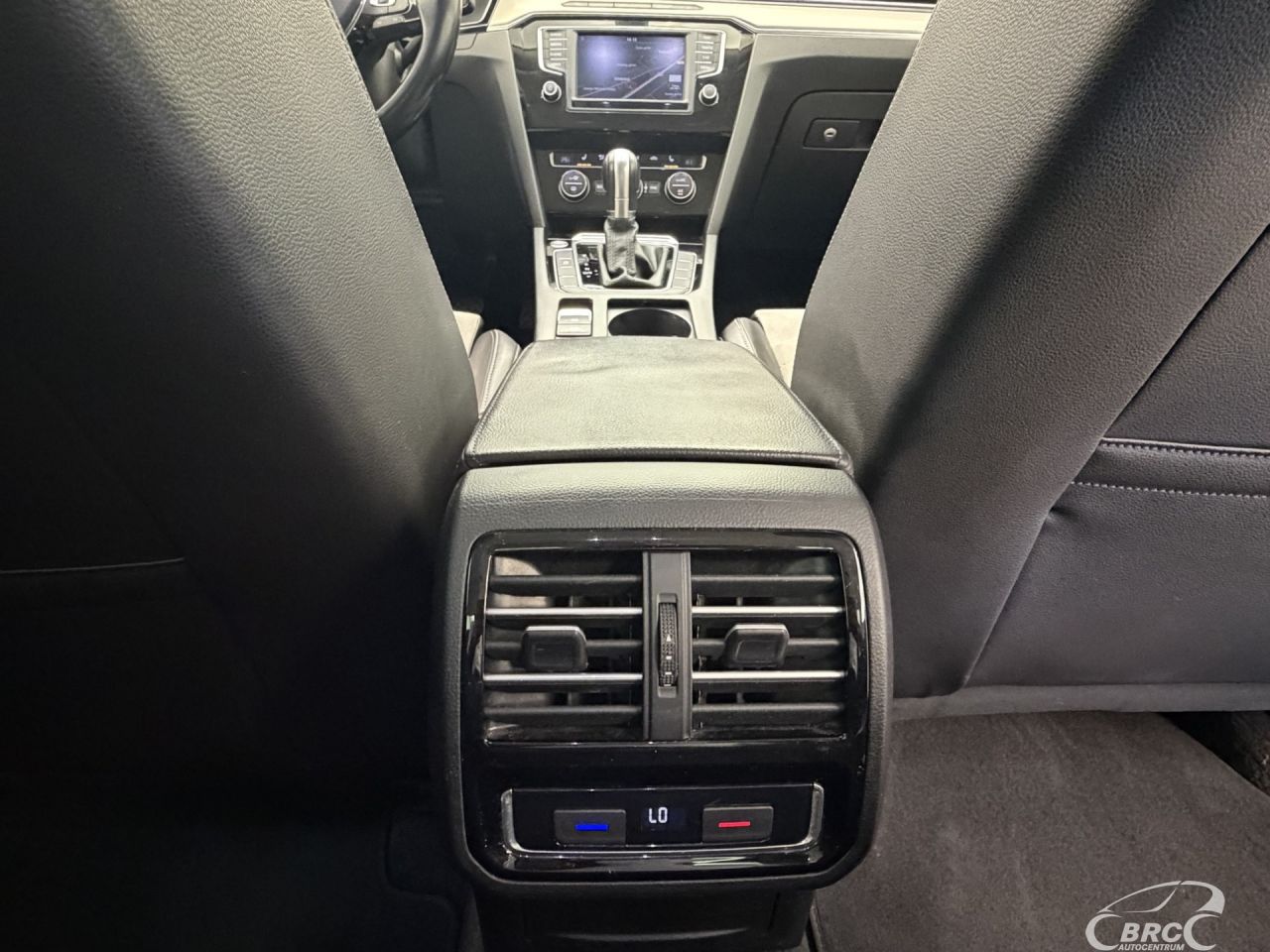 Volkswagen Passat | 13