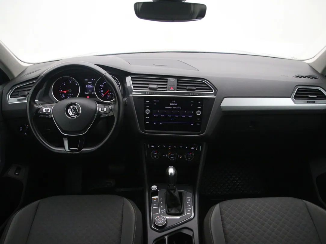Volkswagen Tiguan | 1