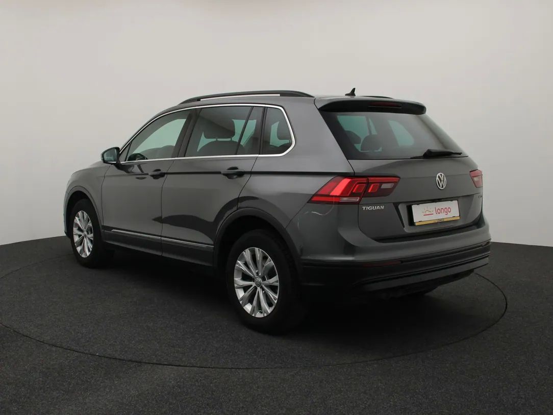 Volkswagen Tiguan | 6