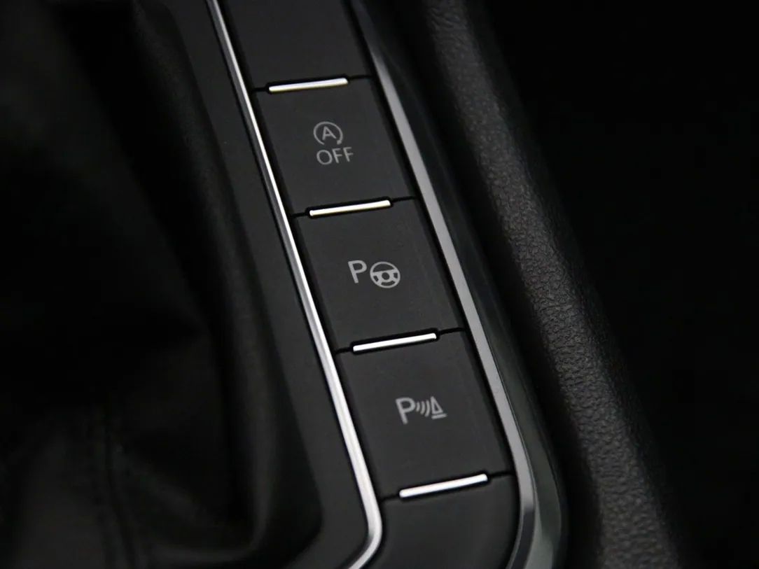 Volkswagen Tiguan | 28