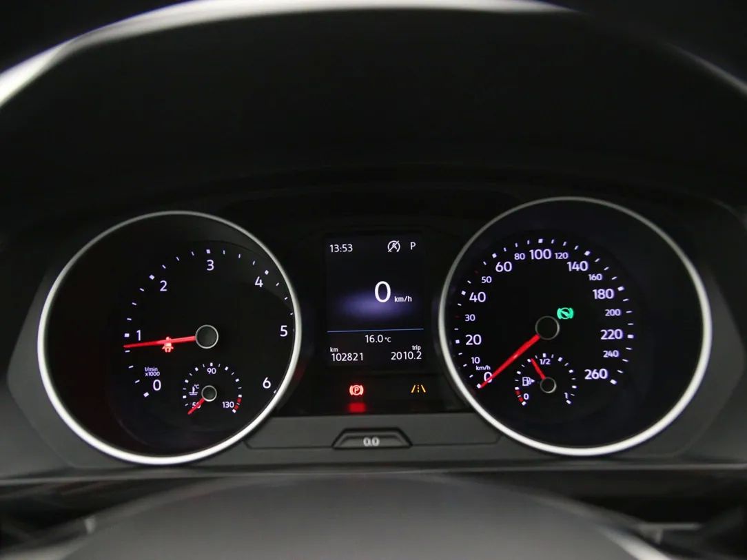 Volkswagen Tiguan | 18