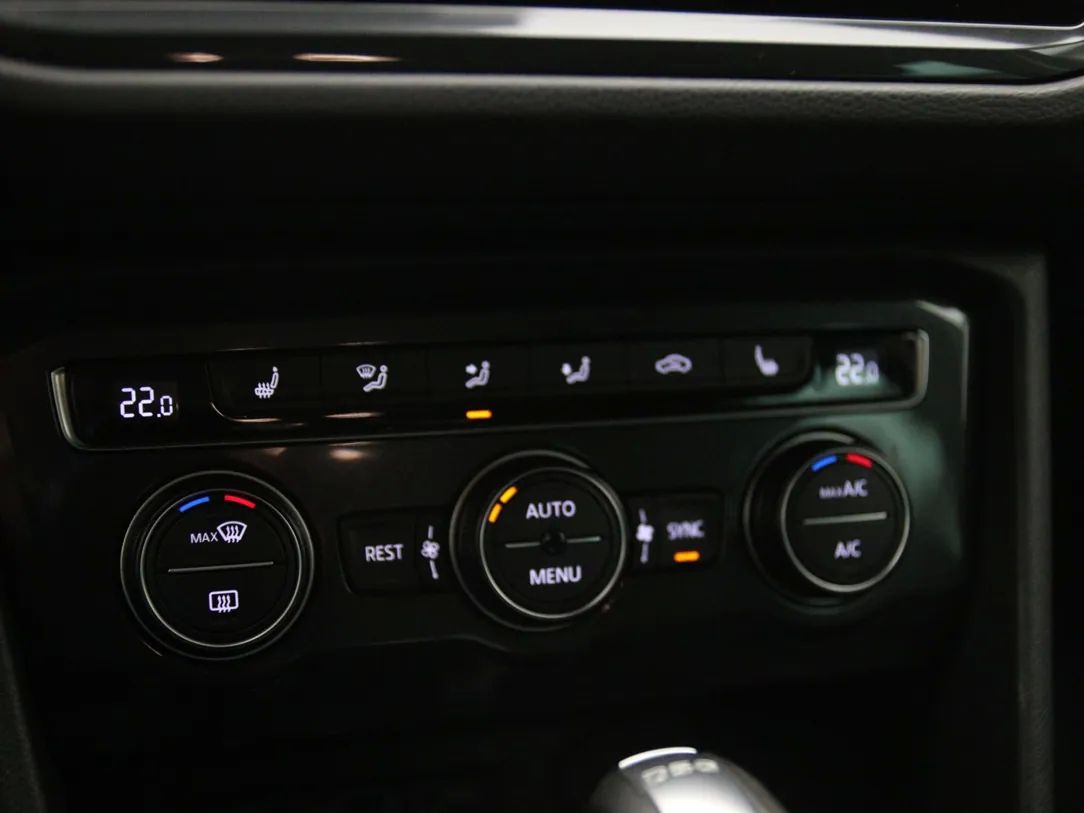 Volkswagen Tiguan | 19