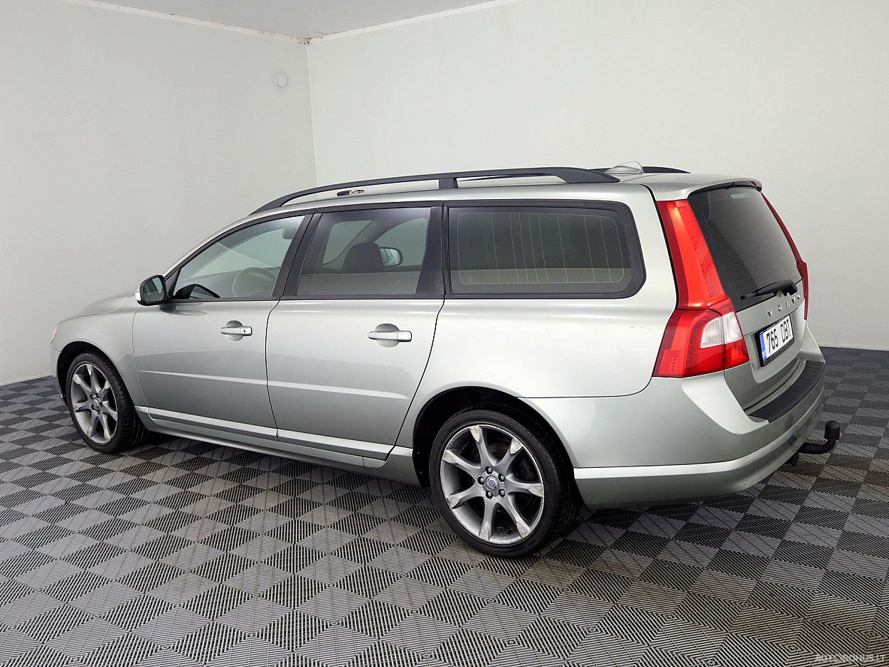 Volvo V70 | 3