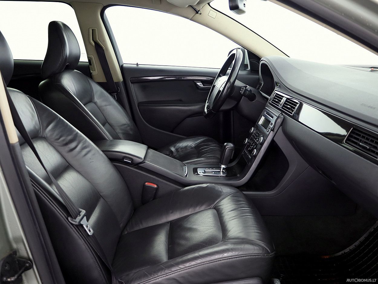 Volvo V70 | 5