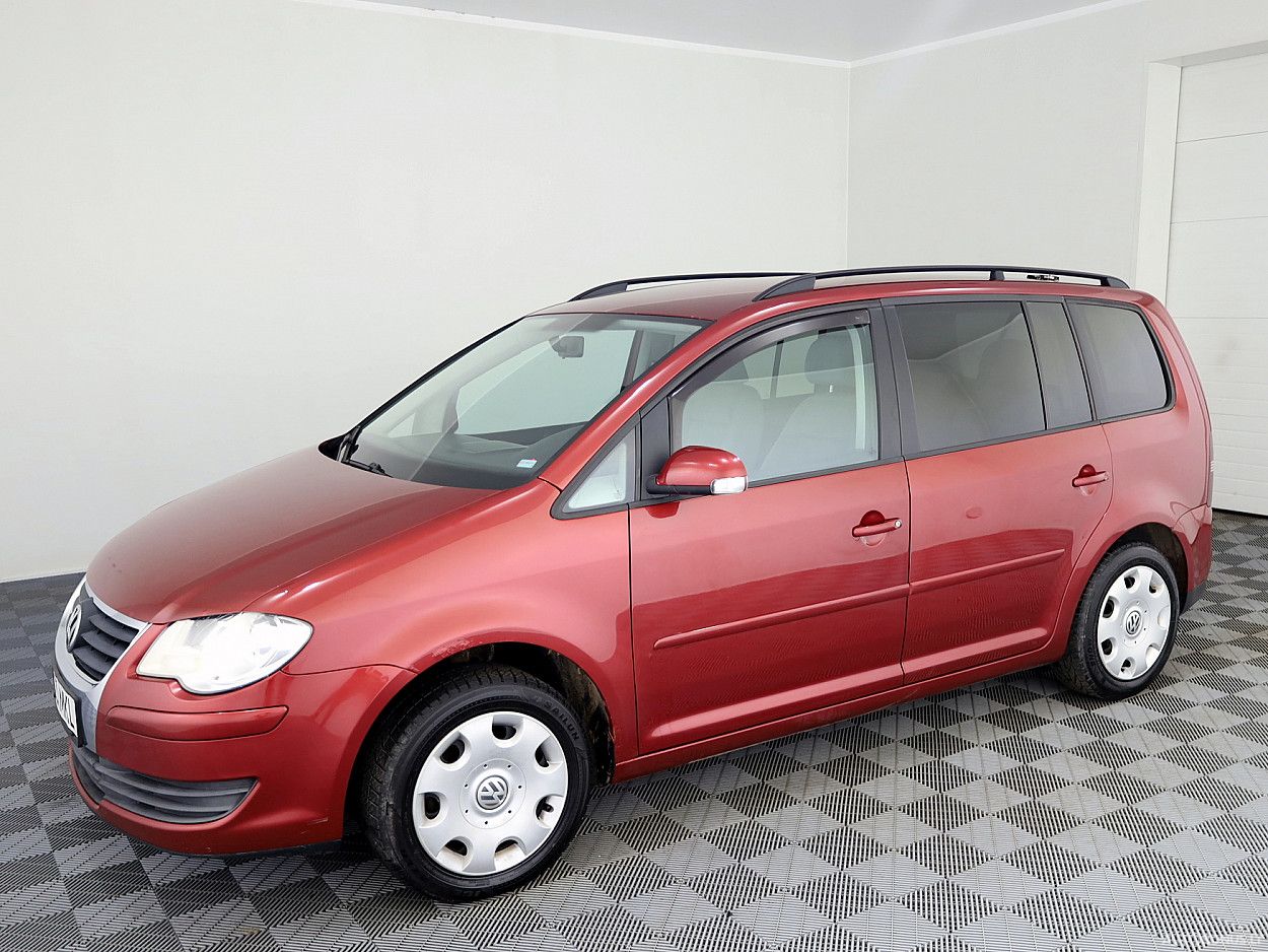 Volkswagen Touran | 1