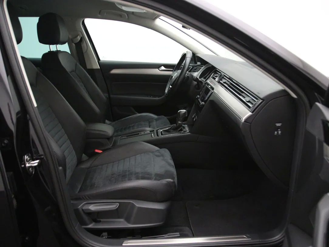 Volkswagen Passat | 13