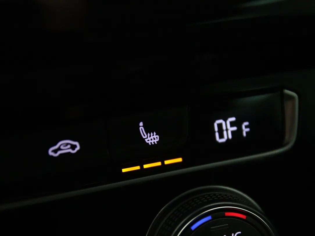 Volkswagen Passat | 27