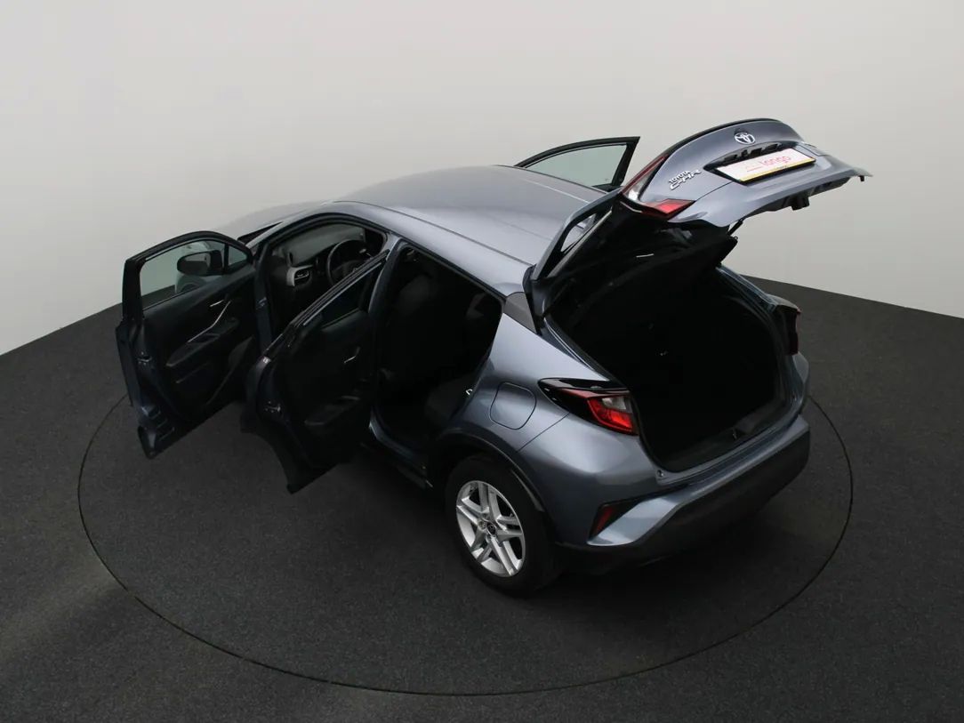 Toyota C-HR | 12