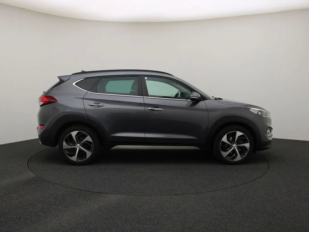 Hyundai Tucson | 8