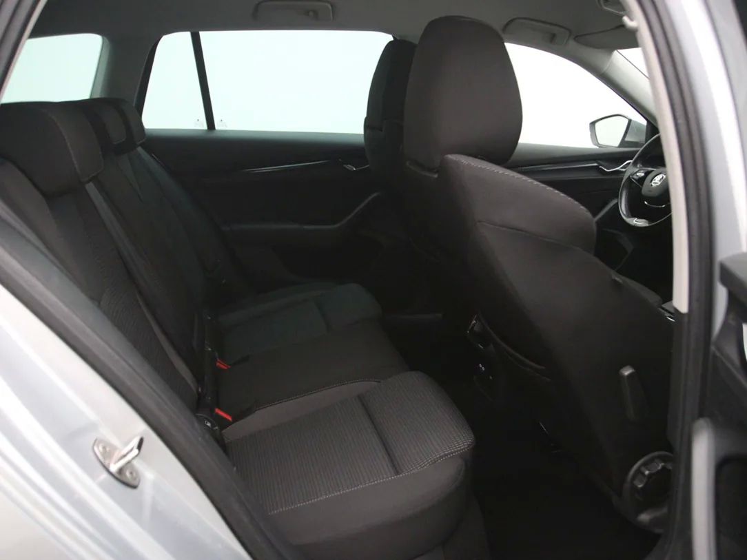 Skoda Octavia | 14