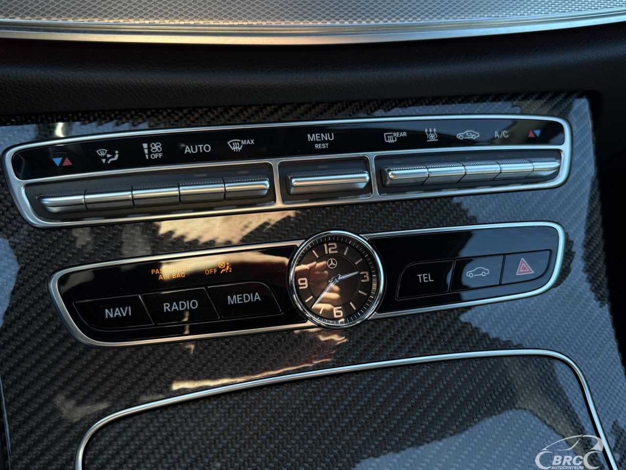 Mercedes-Benz E300 | 31