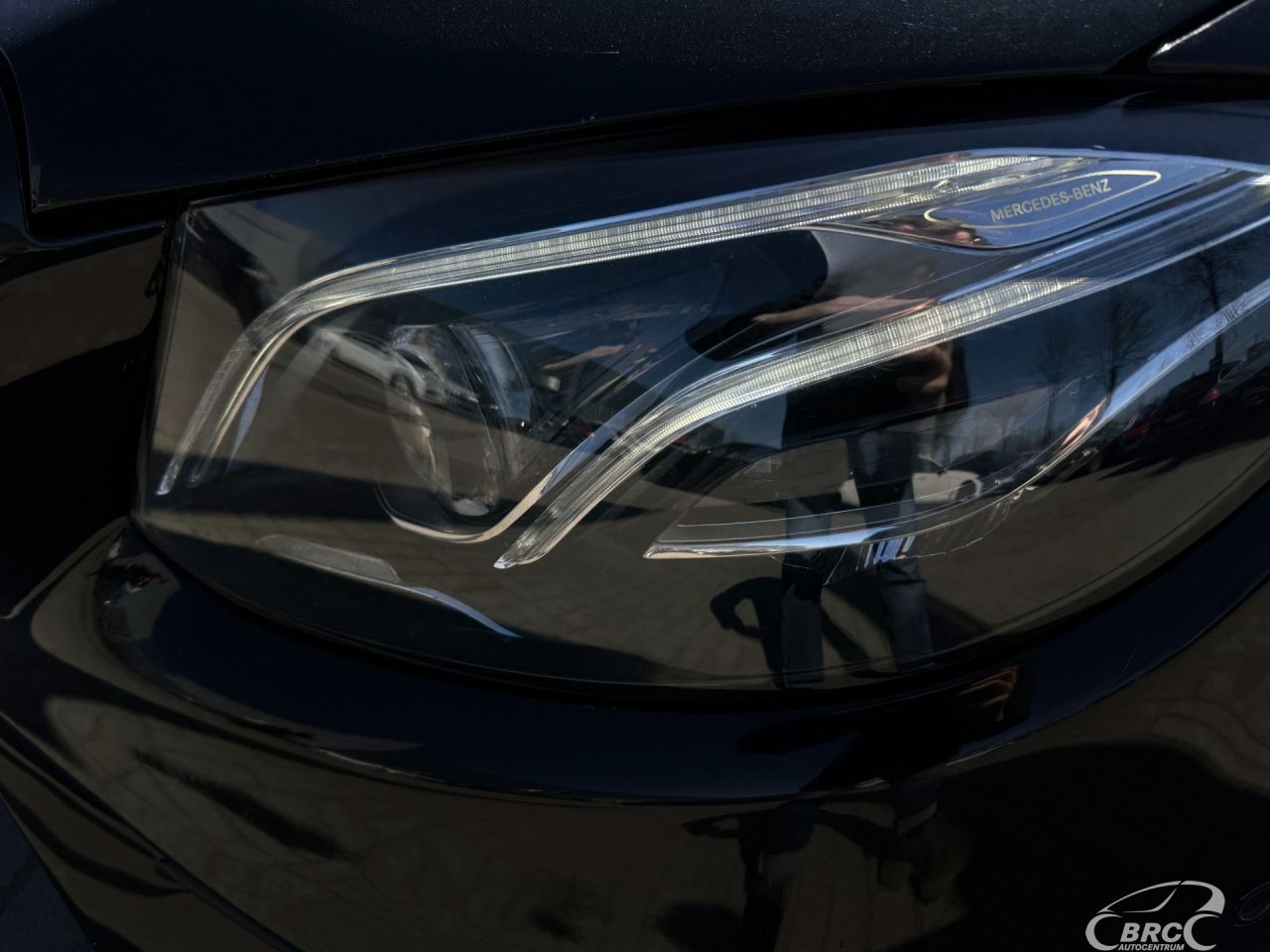 Mercedes-Benz E300 | 43