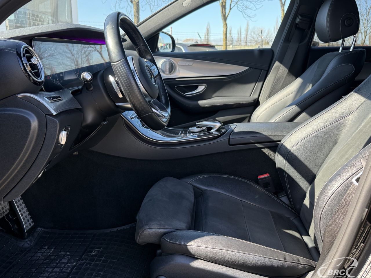 Mercedes-Benz E300 | 19