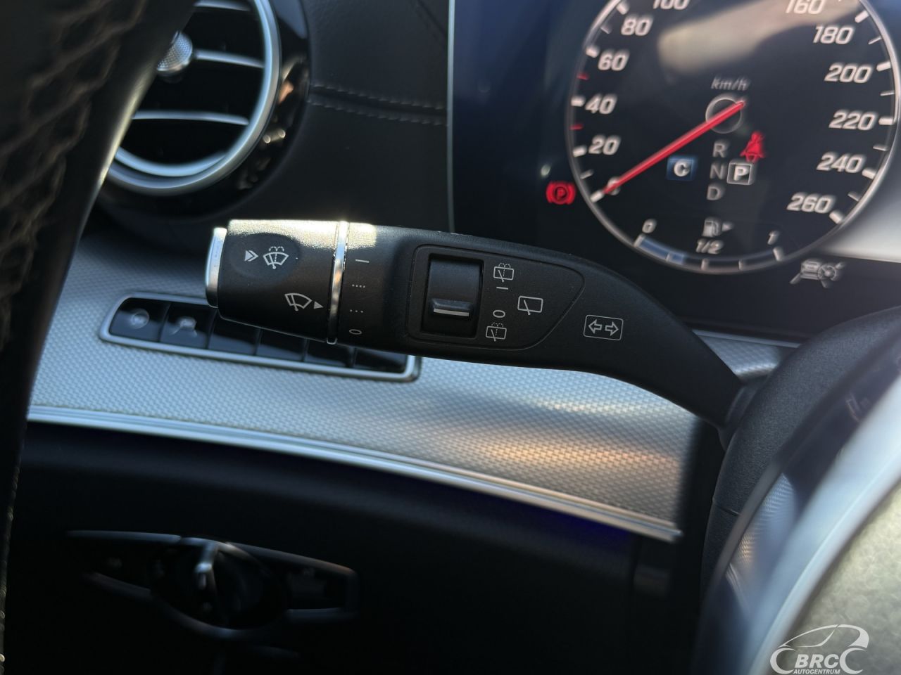 Mercedes-Benz E300 | 25