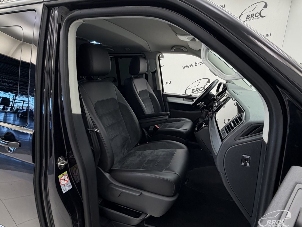 Volkswagen Multivan | 11