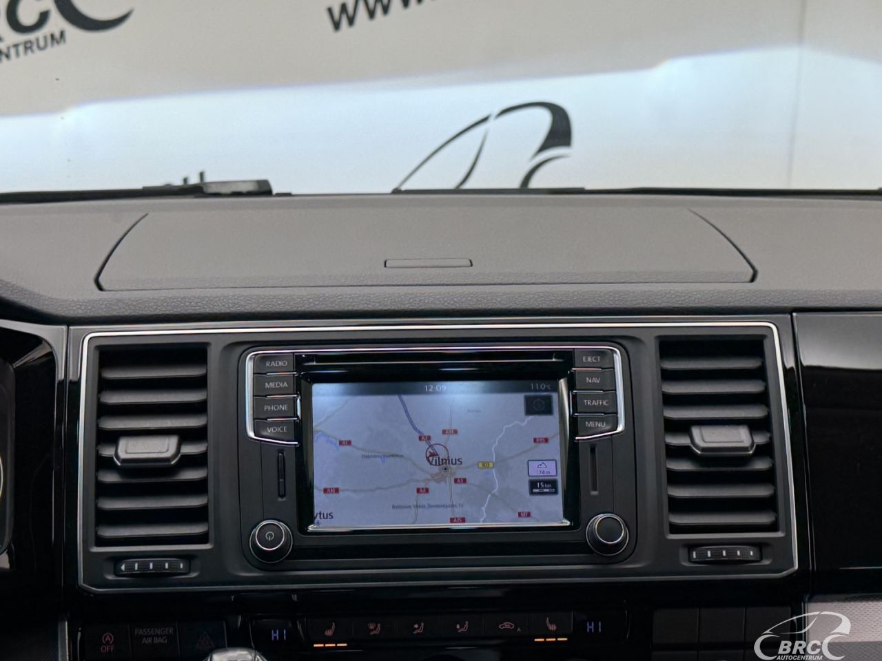 Volkswagen Multivan | 30