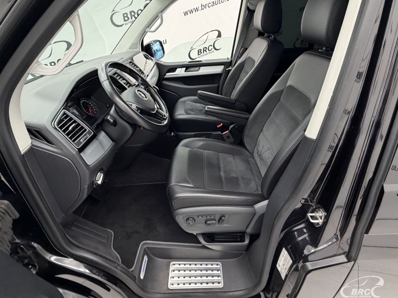 Volkswagen Multivan | 43