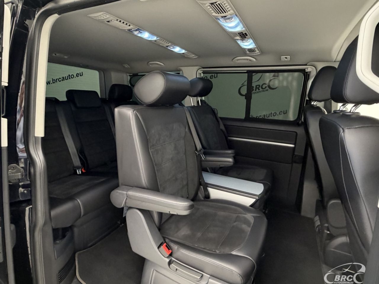 Volkswagen Multivan | 18