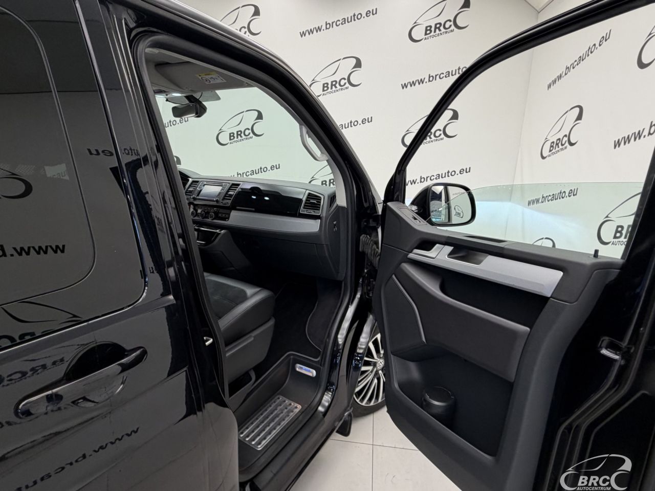 Volkswagen Multivan | 7