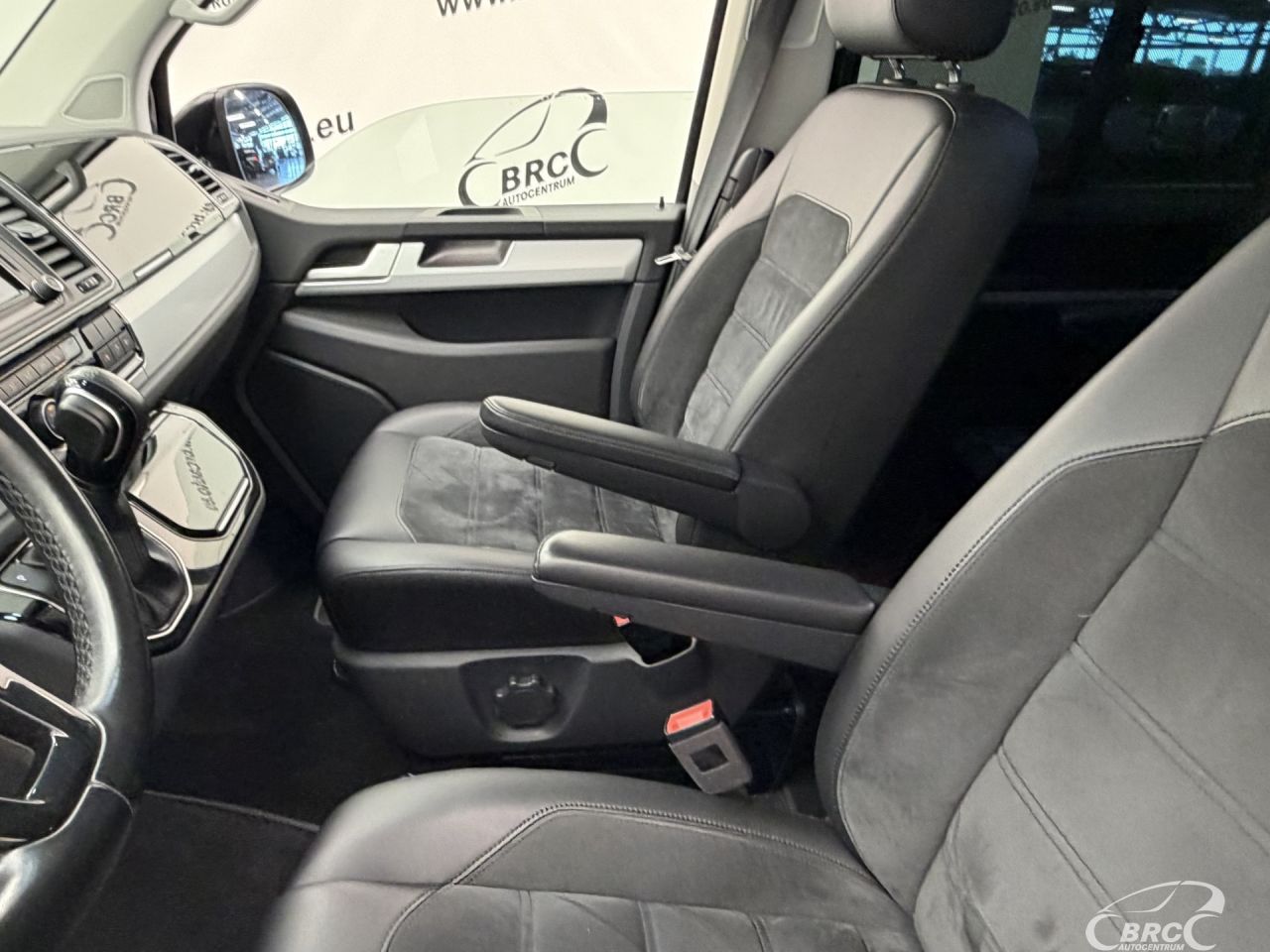 Volkswagen Multivan | 26