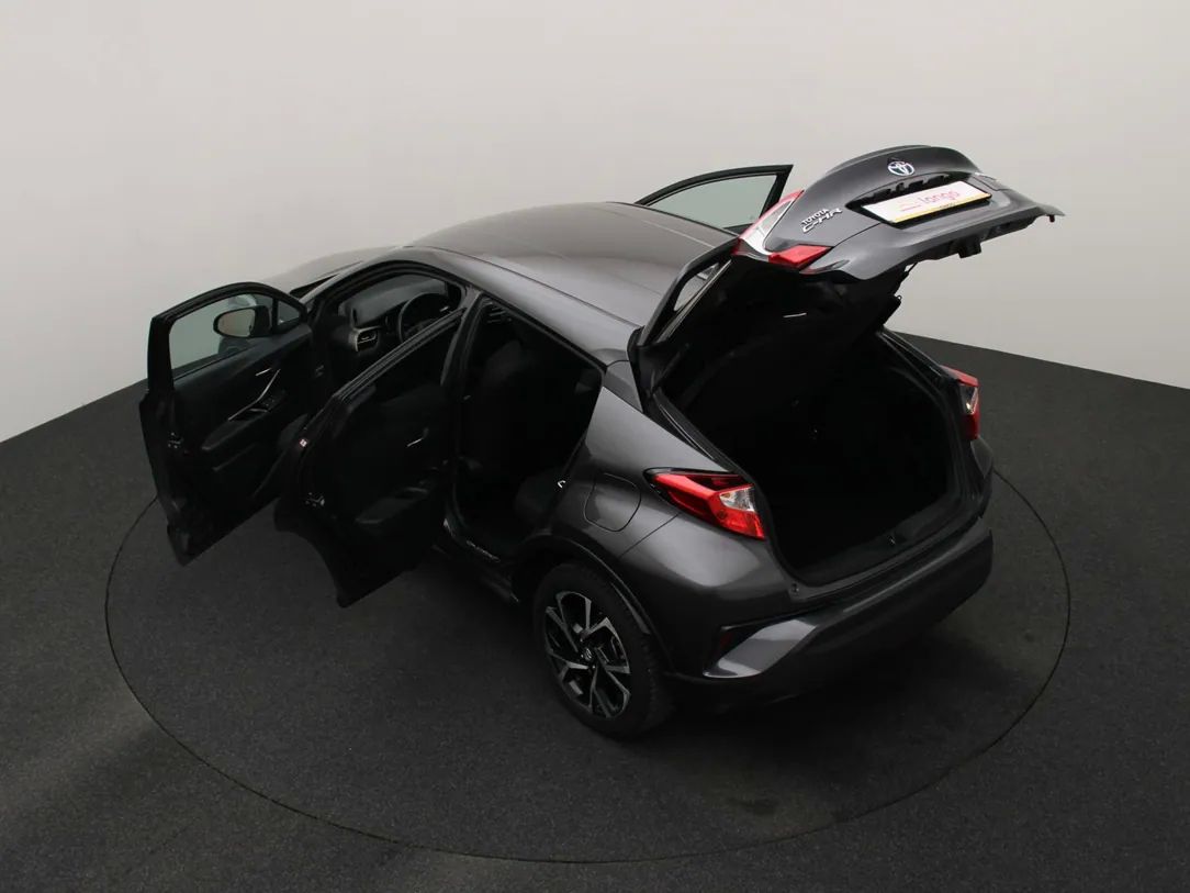 Toyota C-HR | 12