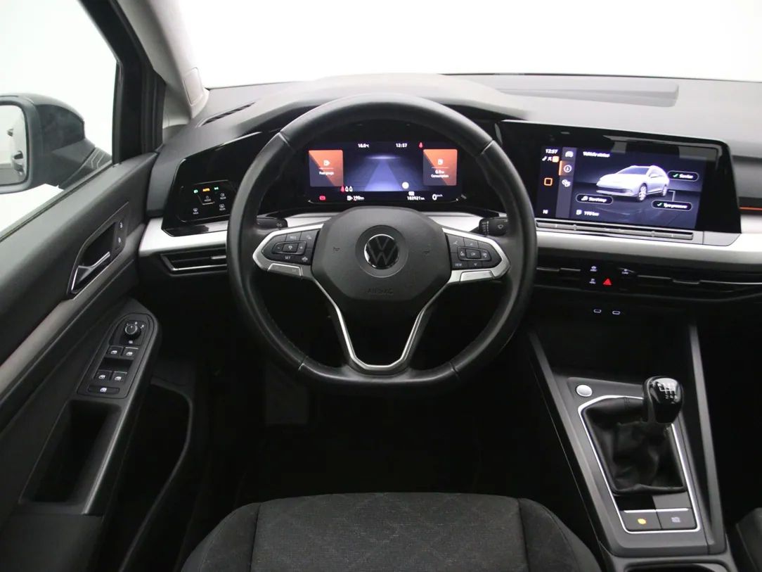 Volkswagen Golf | 16