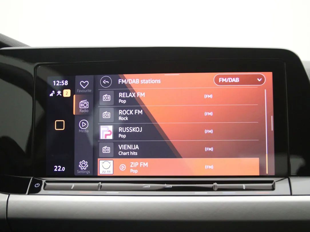 Volkswagen Golf | 21