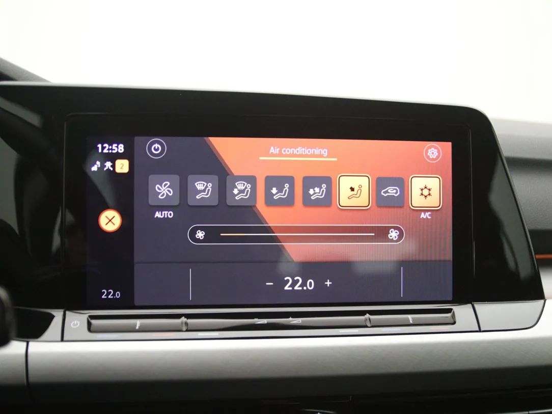 Volkswagen Golf | 19