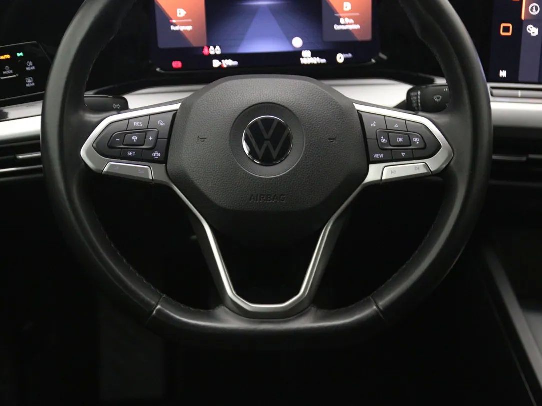 Volkswagen Golf | 17