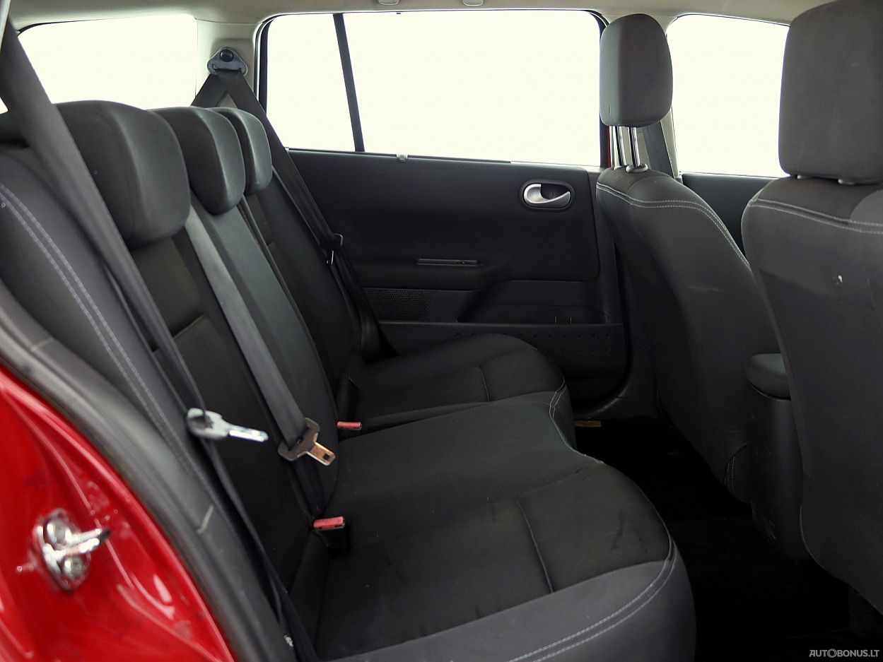 Renault Megane | 6