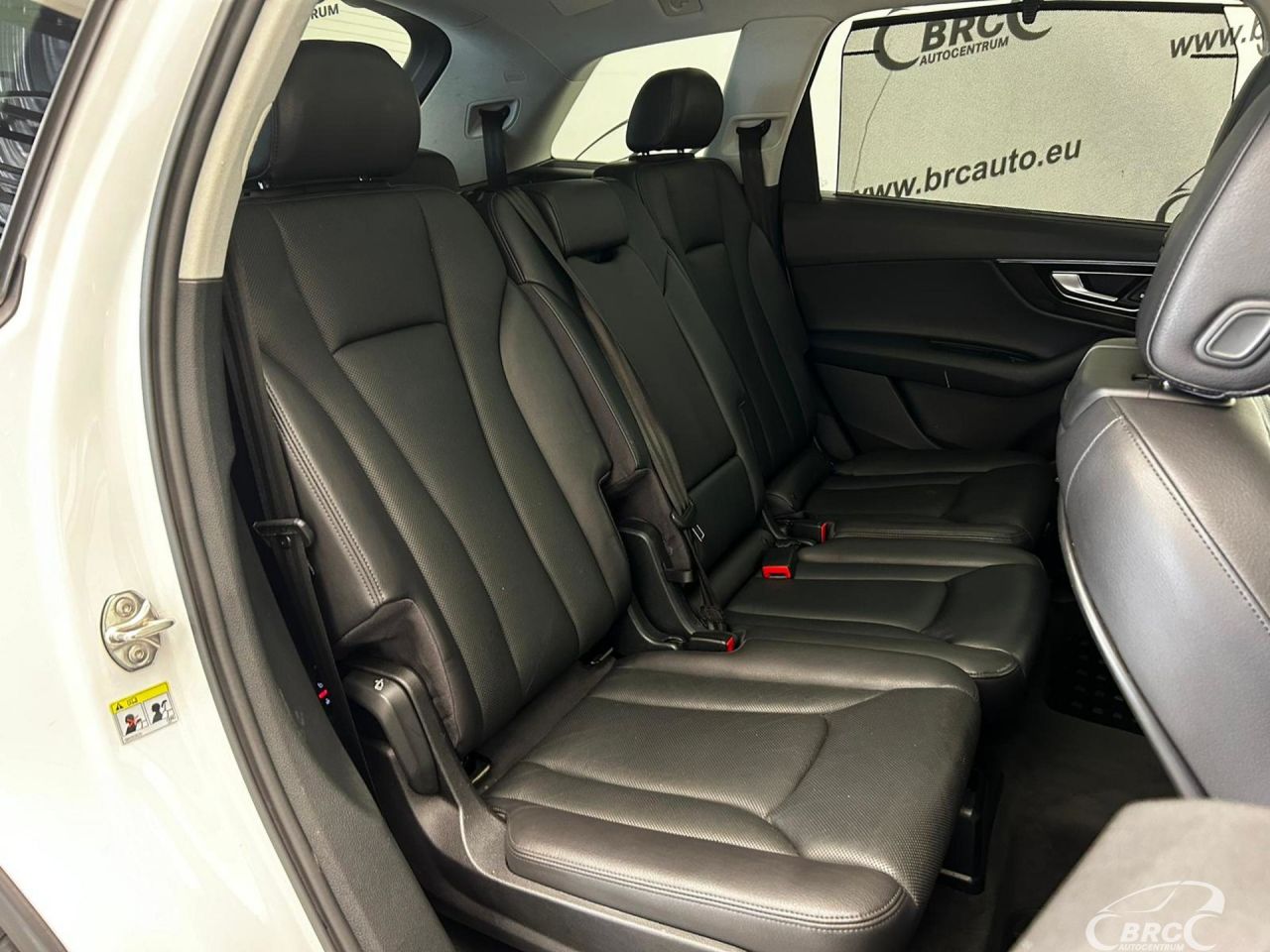 Audi Q7 | 9