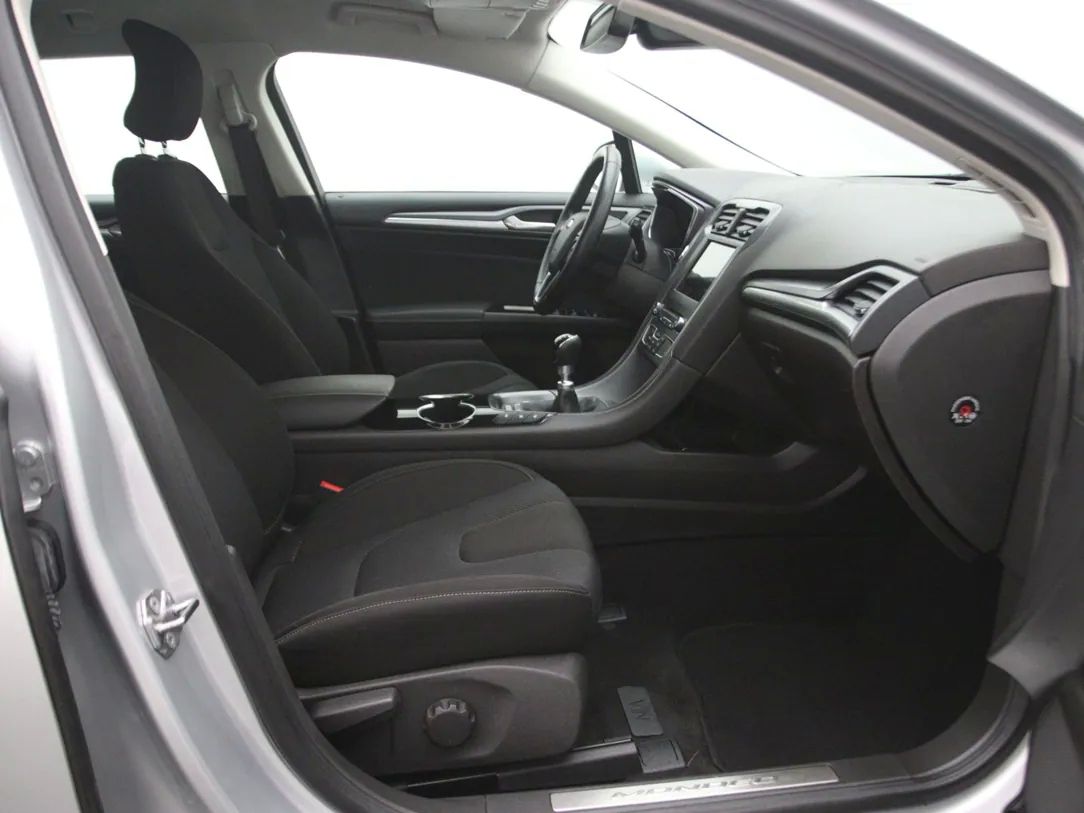 Ford Mondeo | 13